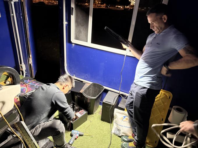 latest company news about The Expo Doors Closed, But We Wasn’t Done: A Parking Lot Rescue Mission  1